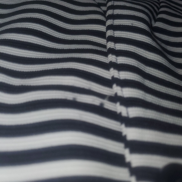 Navy stripped cardigan size 2 - Picture 2 of 6